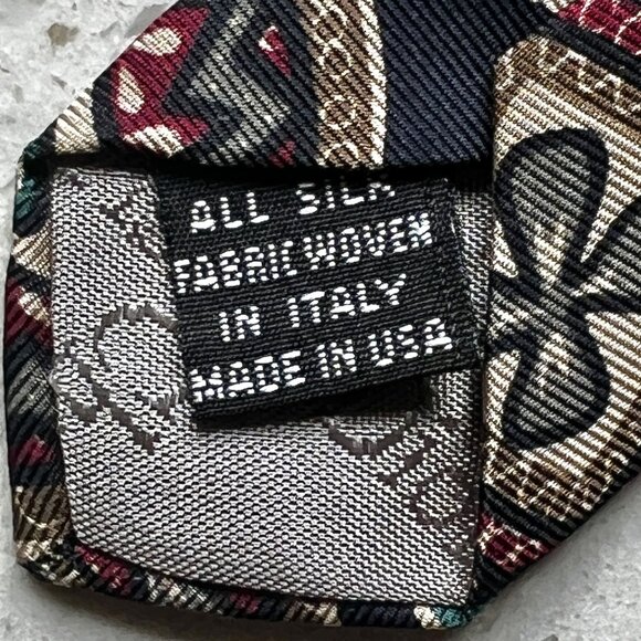 Christian Dior Vintage Silk Neck Tie Multi-Patterned Made In USA Italian Silk - Picture 3 of 7